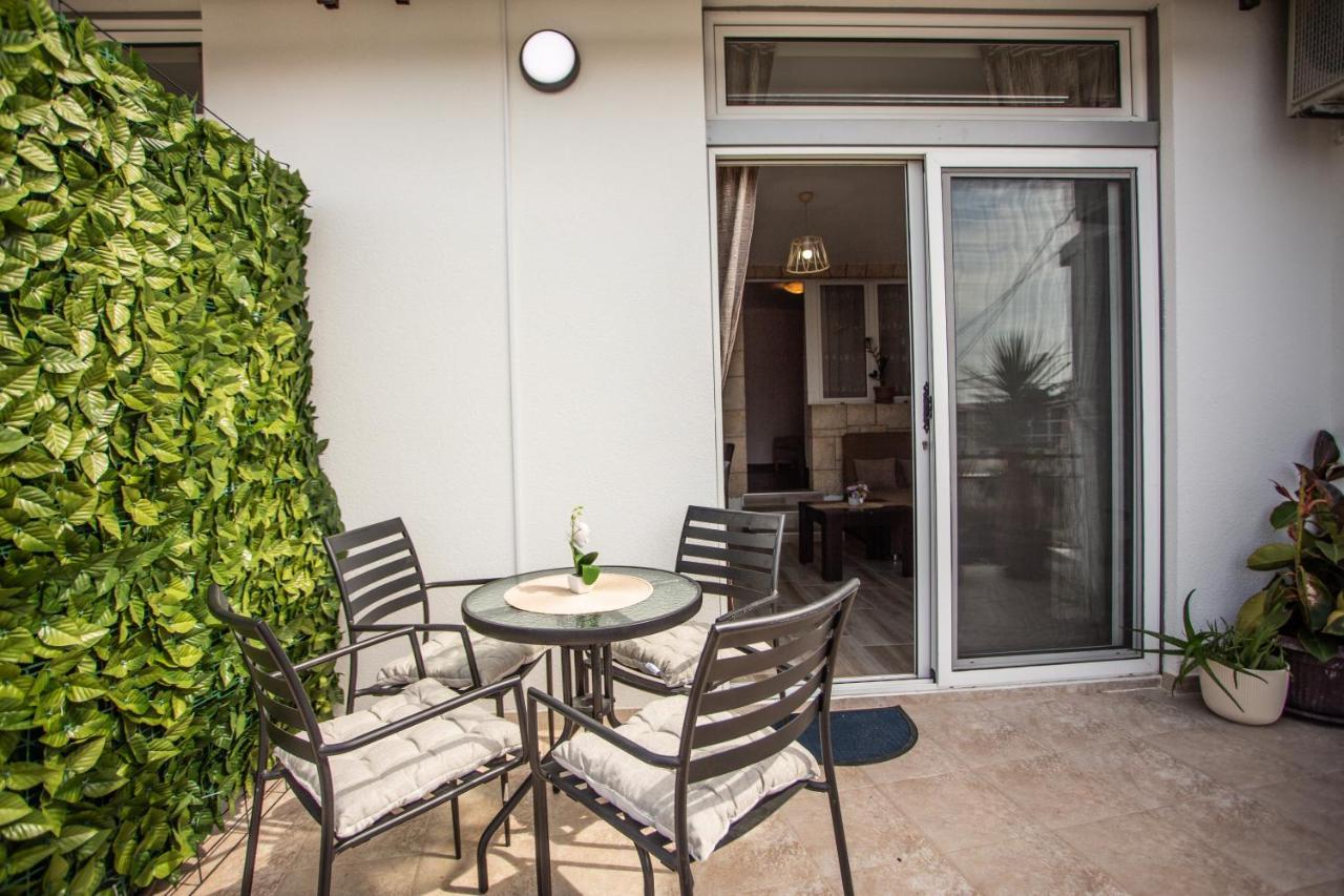 Apartments Jelena Улцинь Экстерьер фото