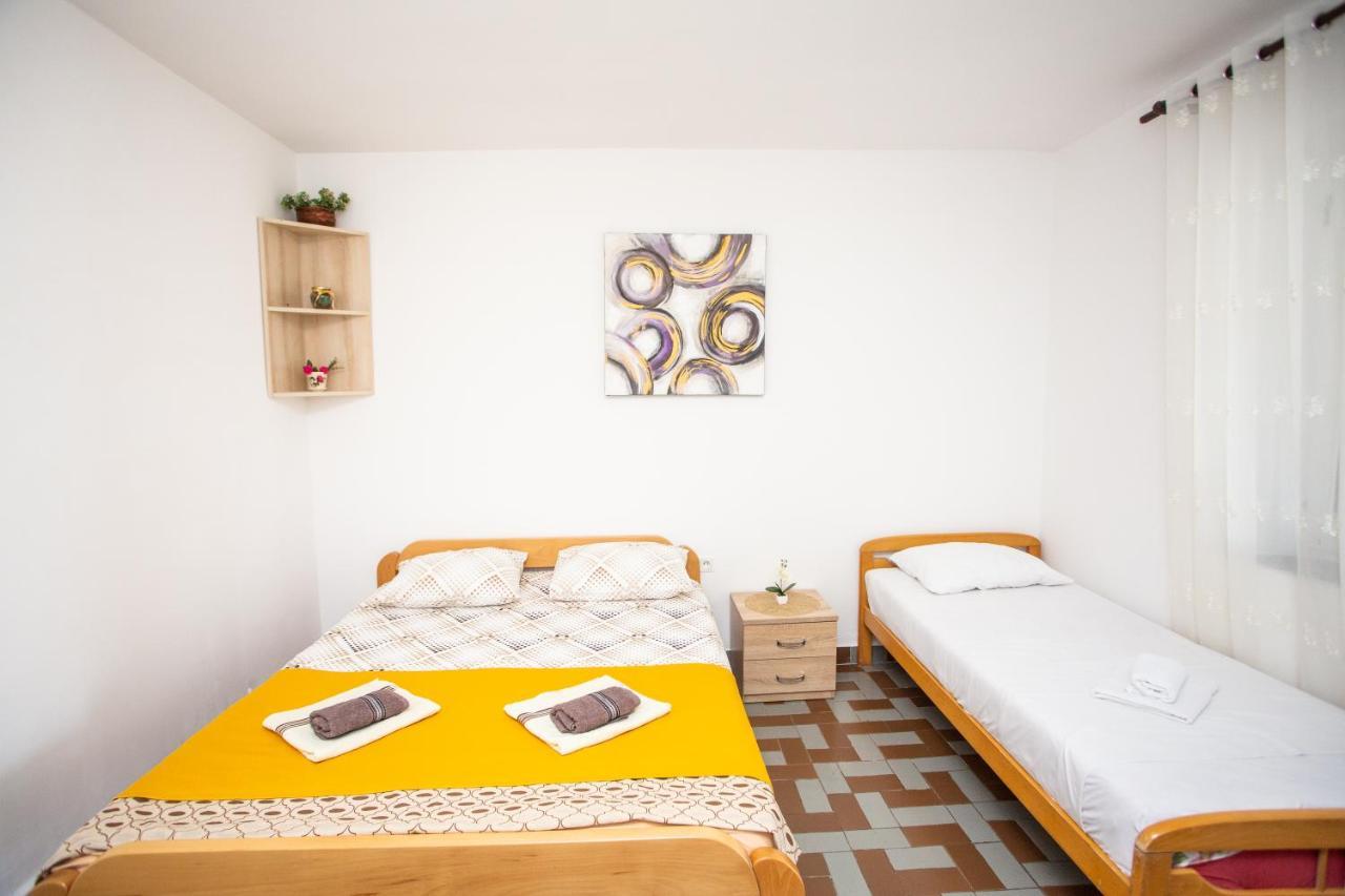 Apartments Jelena Улцинь Экстерьер фото