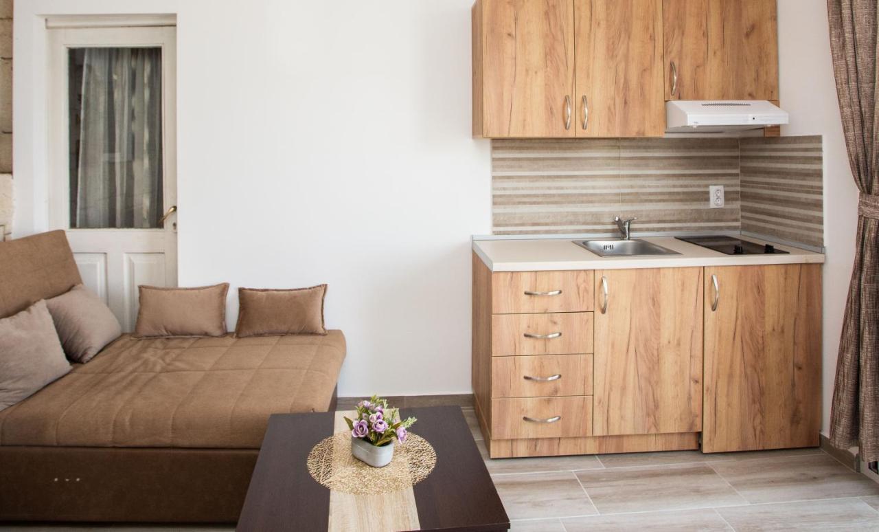 Apartments Jelena Улцинь Экстерьер фото